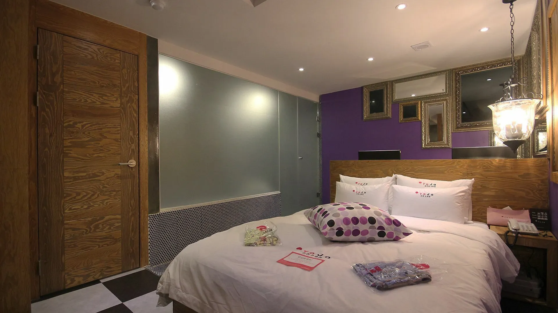 Hotel Yaja Dongnae Busan 2*,
